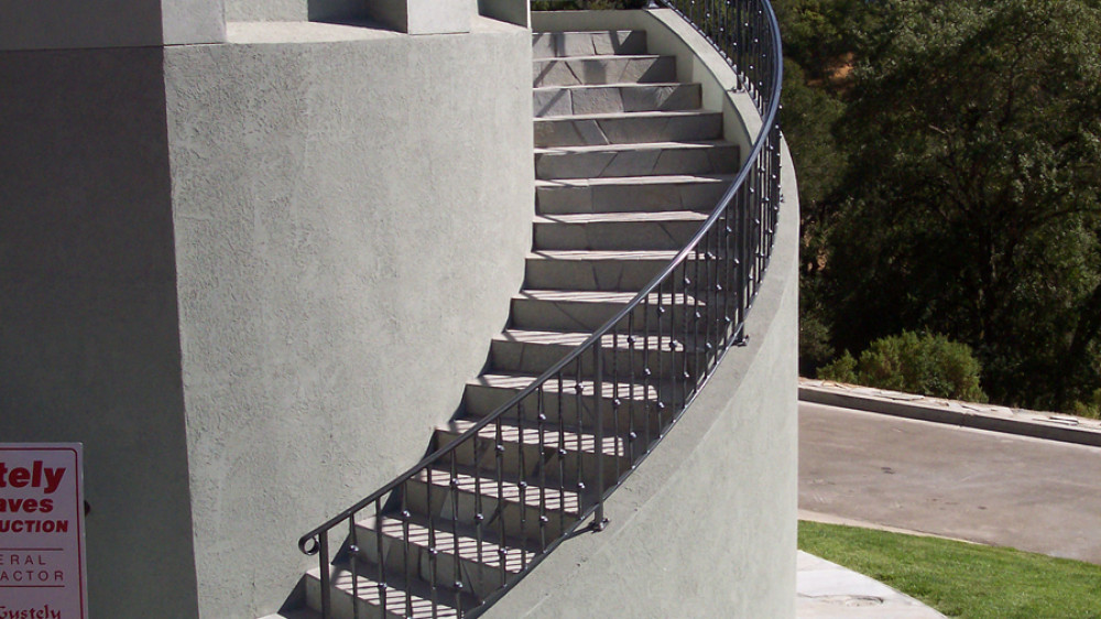 Outdoor Spiral Staircase [061]